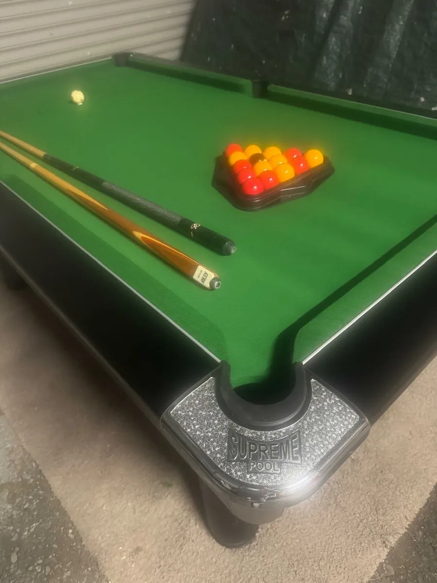 7x4 supreme pool table - Image 1