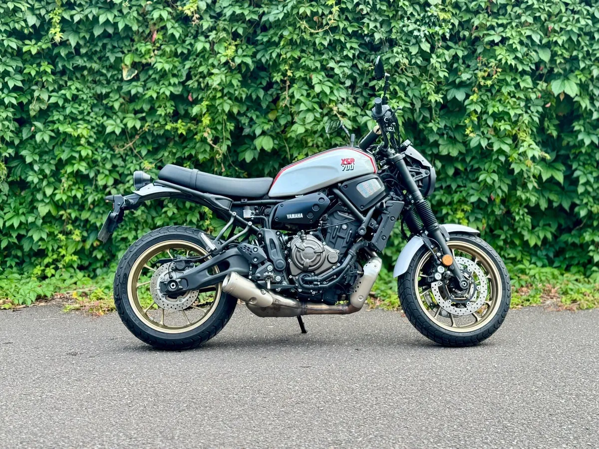 2022 YAMAHA XSR700 XTRIBUTE - Image 2