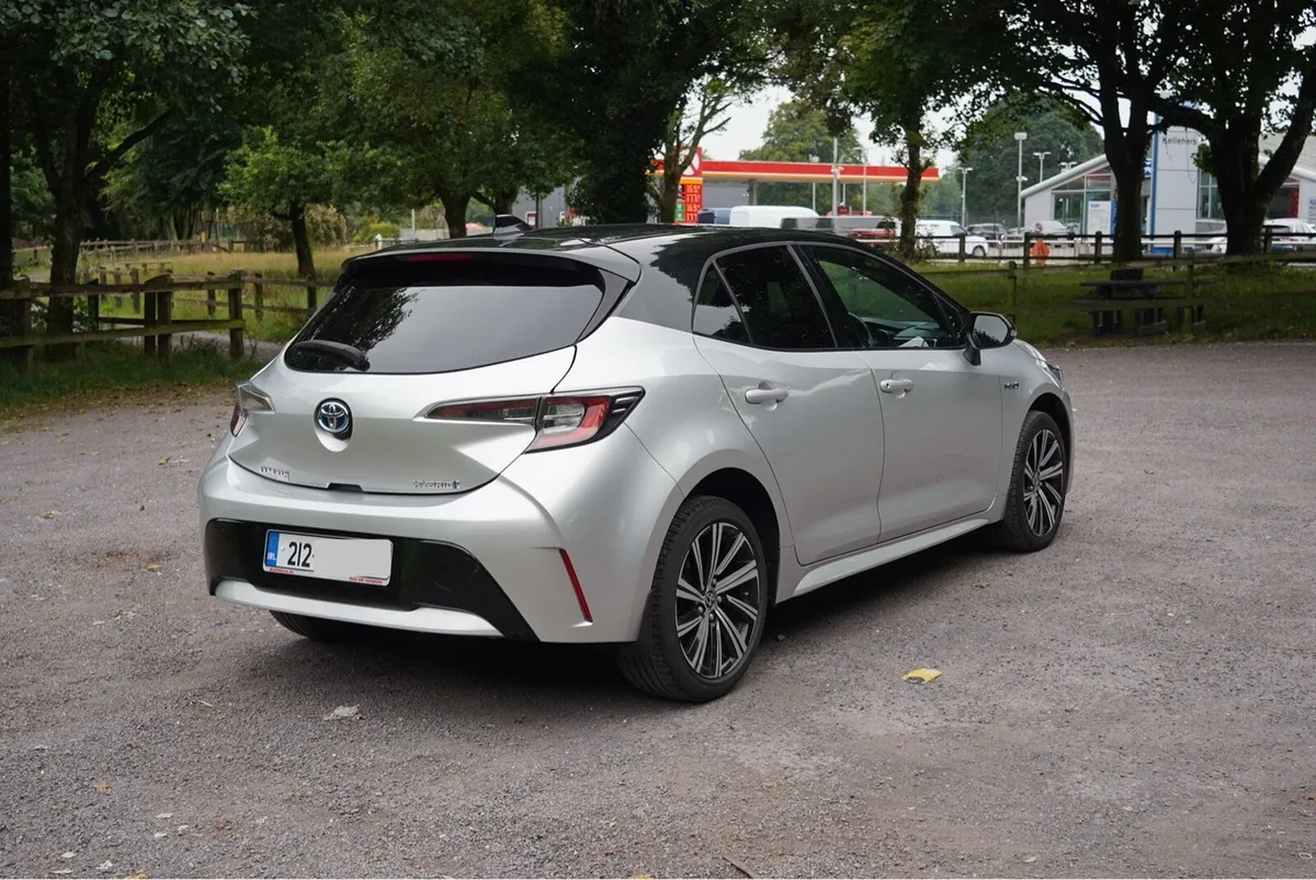 Toyota Corolla Hatchback L/Sport - Image 4