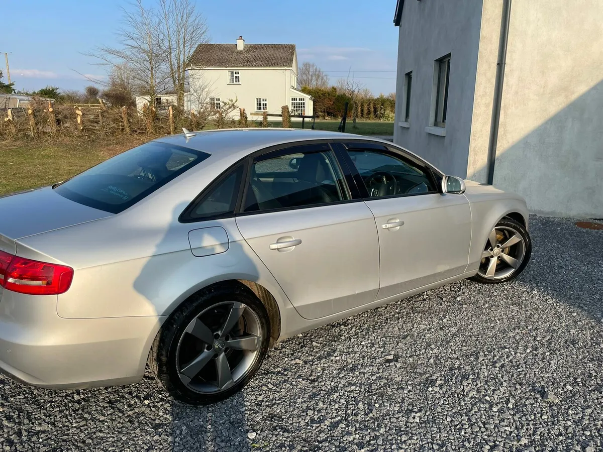 Audi A4 - Image 4