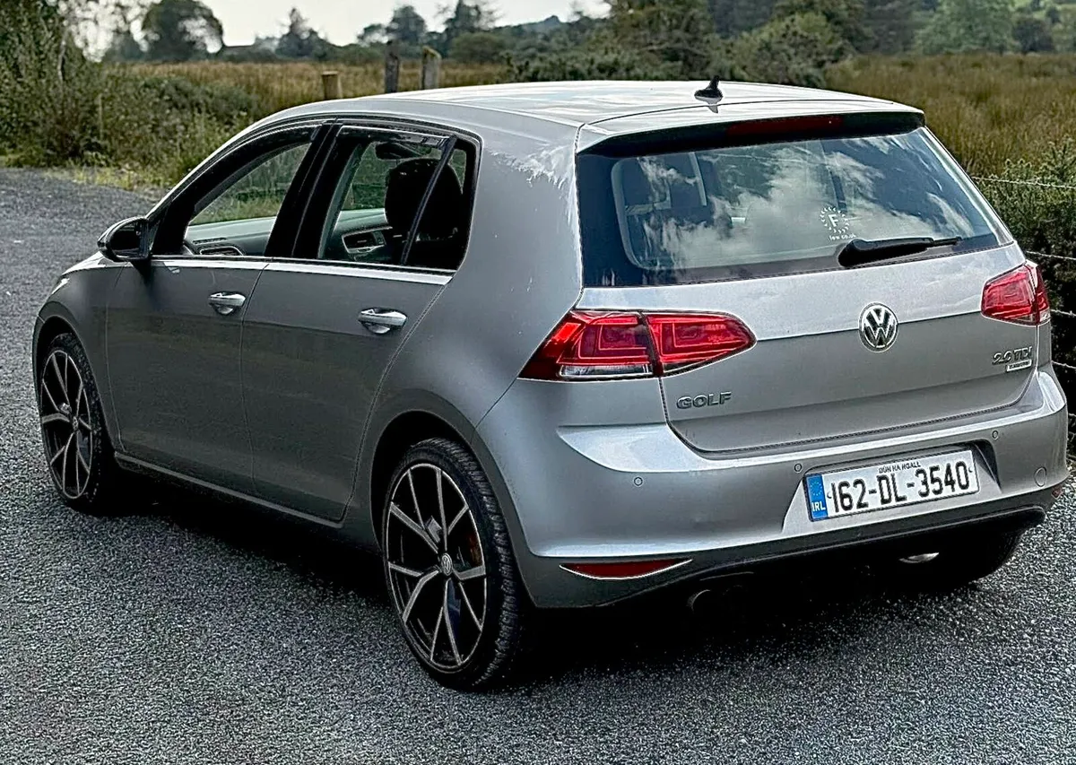 Volkswagen Golf - Image 4