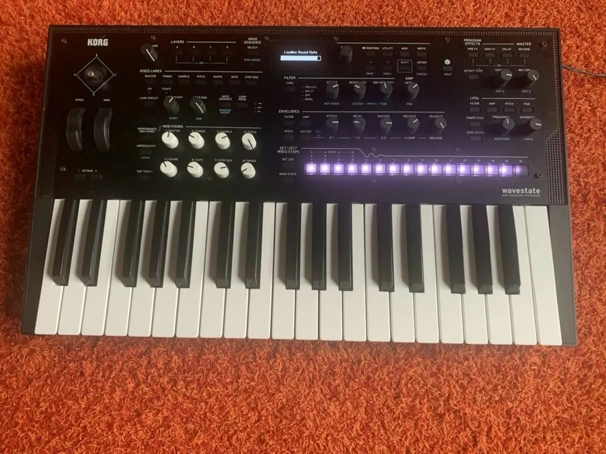 Korg wavestate 37-Key Wave Sequencing Synthesizer - Image 1
