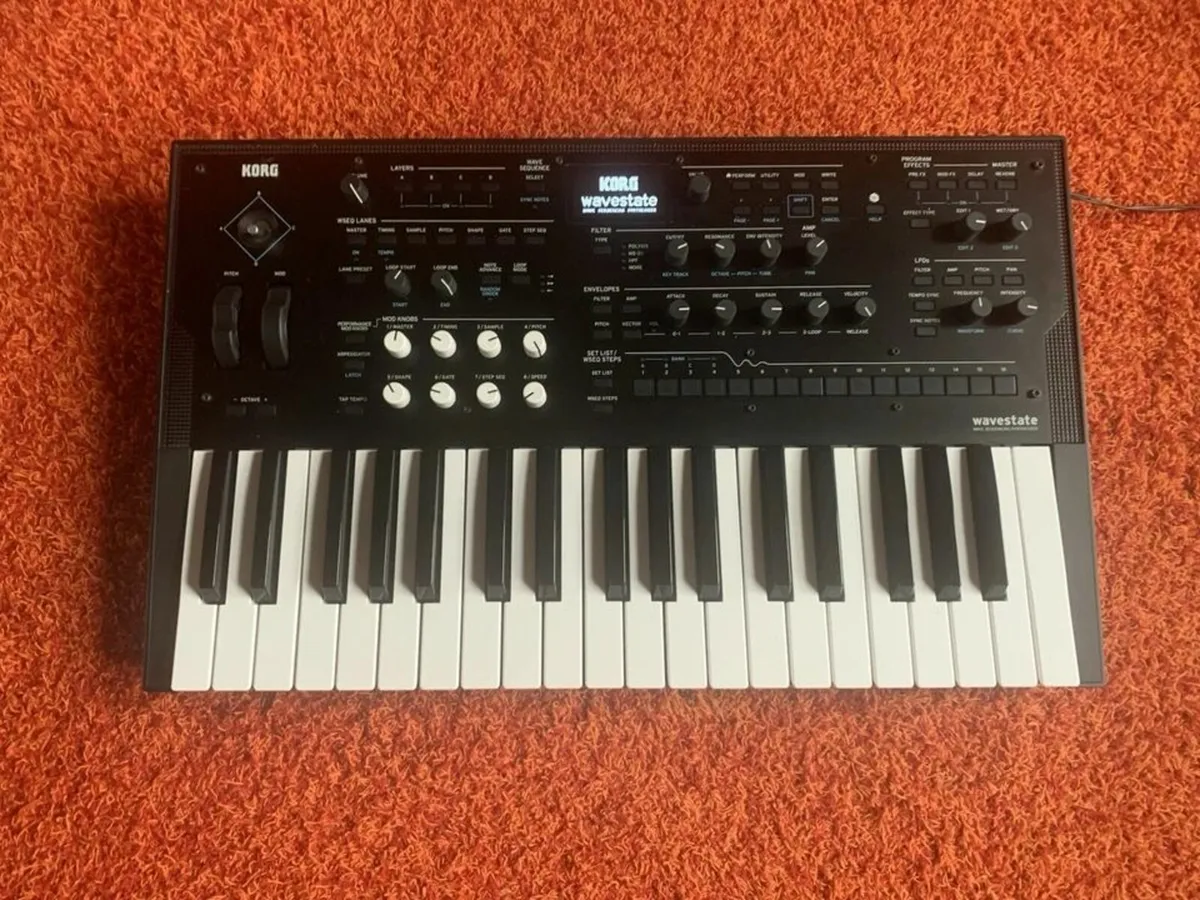 Korg wavestate 37-Key Wave Sequencing Synthesizer - Image 3