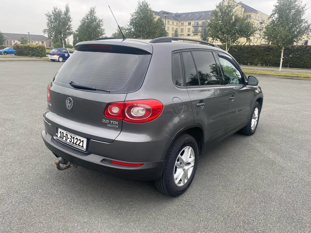 Volkswagen Tiguan - Image 4