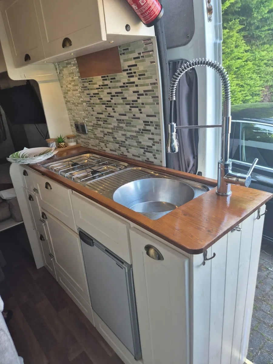 Citreon Relay Camper Van - Image 3