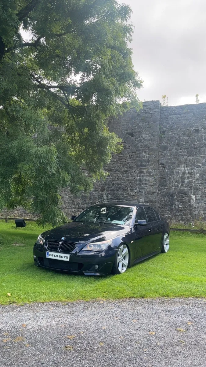 Bmw 530d lci - Image 1