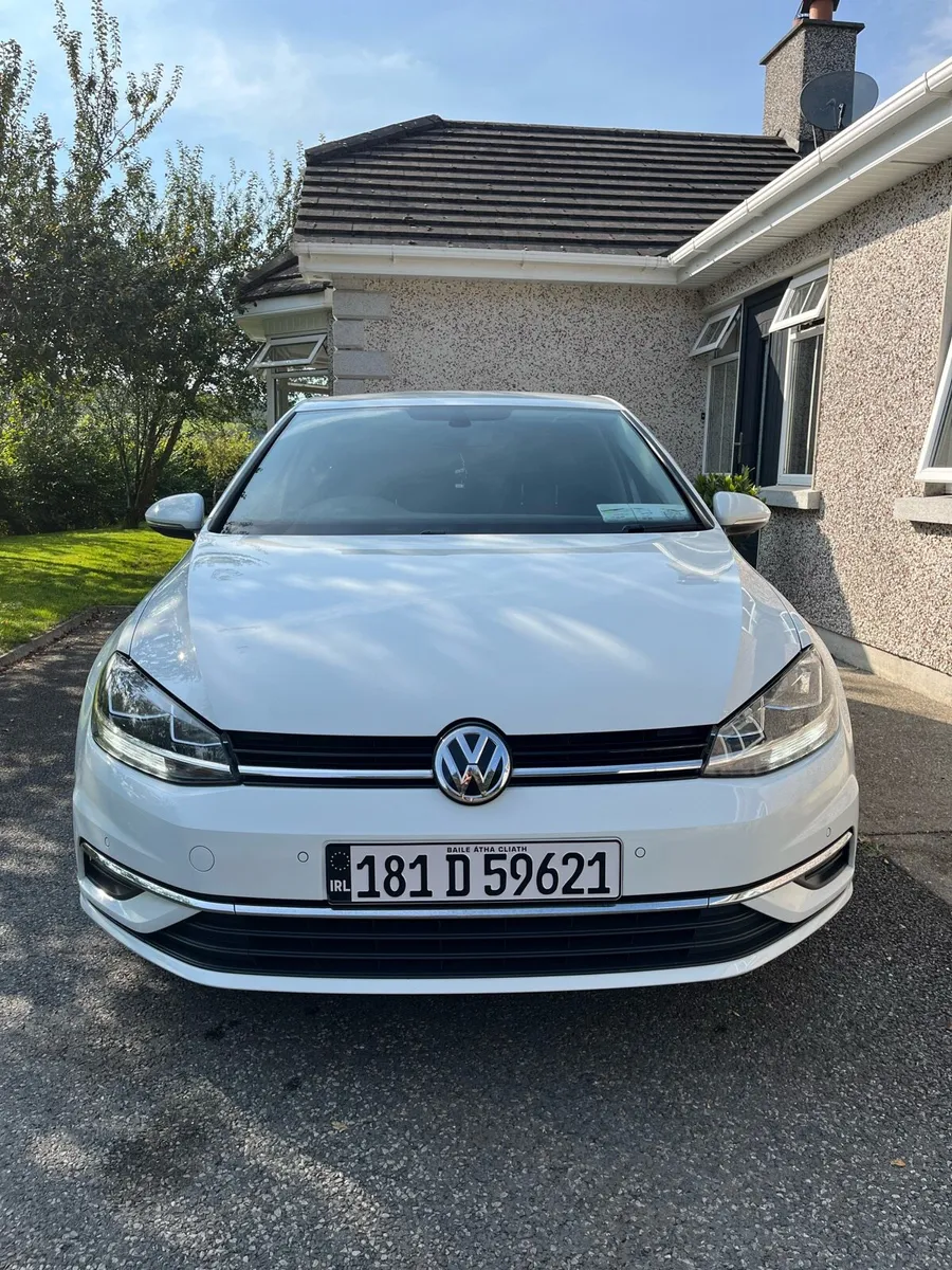 2018 Volkswagen Golf - Image 2