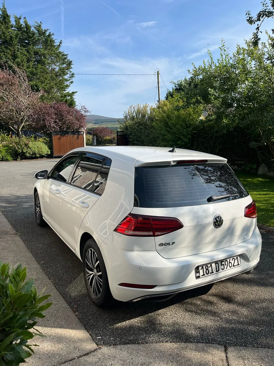 2018 Volkswagen Golf - Image 4
