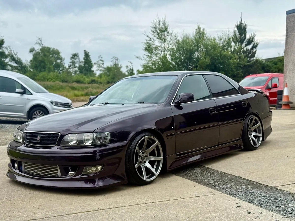 Toyota Chaser - Image 1