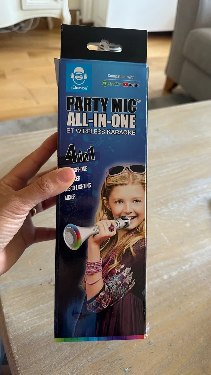 Wireless Karaoke - Image 1