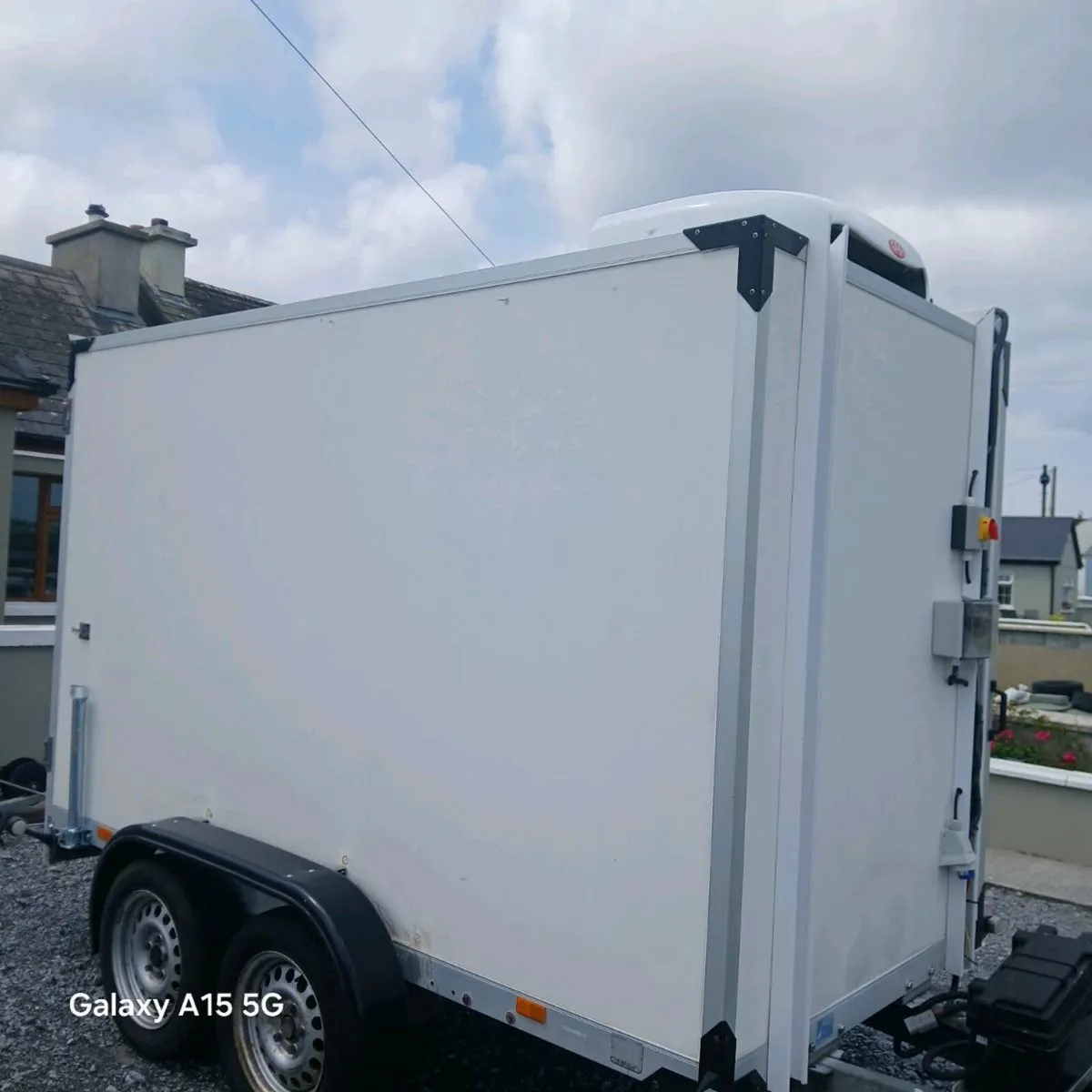 Mini fridge trailer hire - Image 3