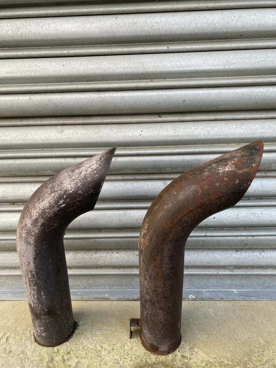 Exhaust pipe bend’s, 90mm outside measurement - Image 1