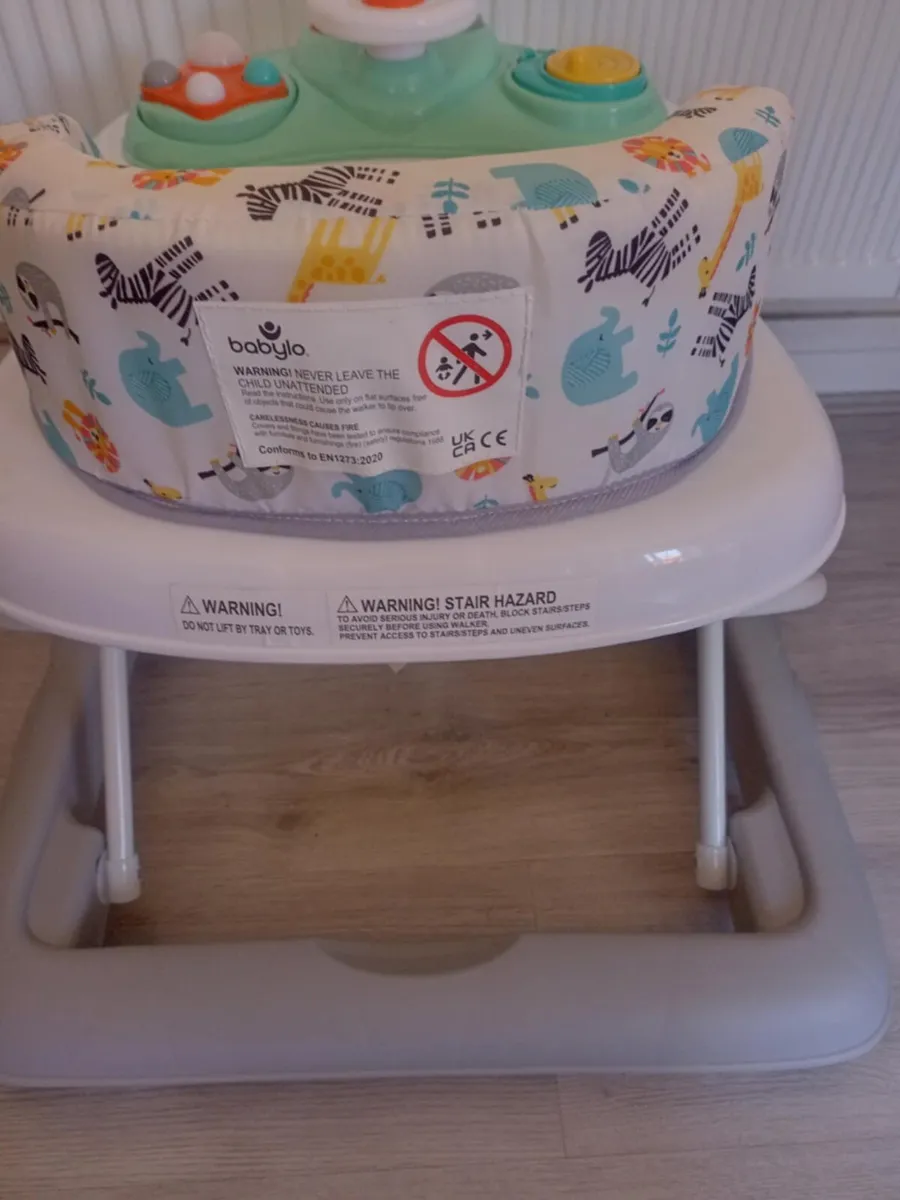 Babylo baby's walker. - Image 4