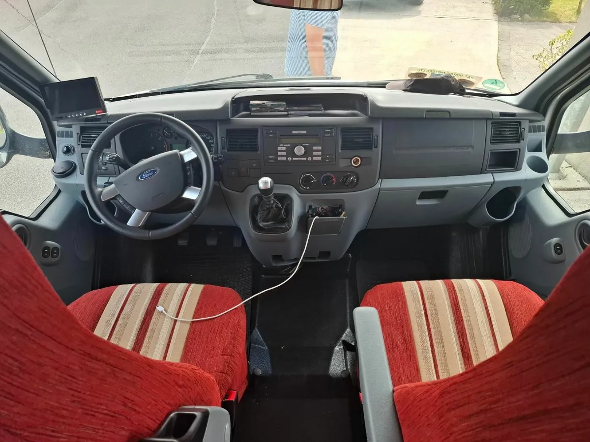 campervan - Image 4