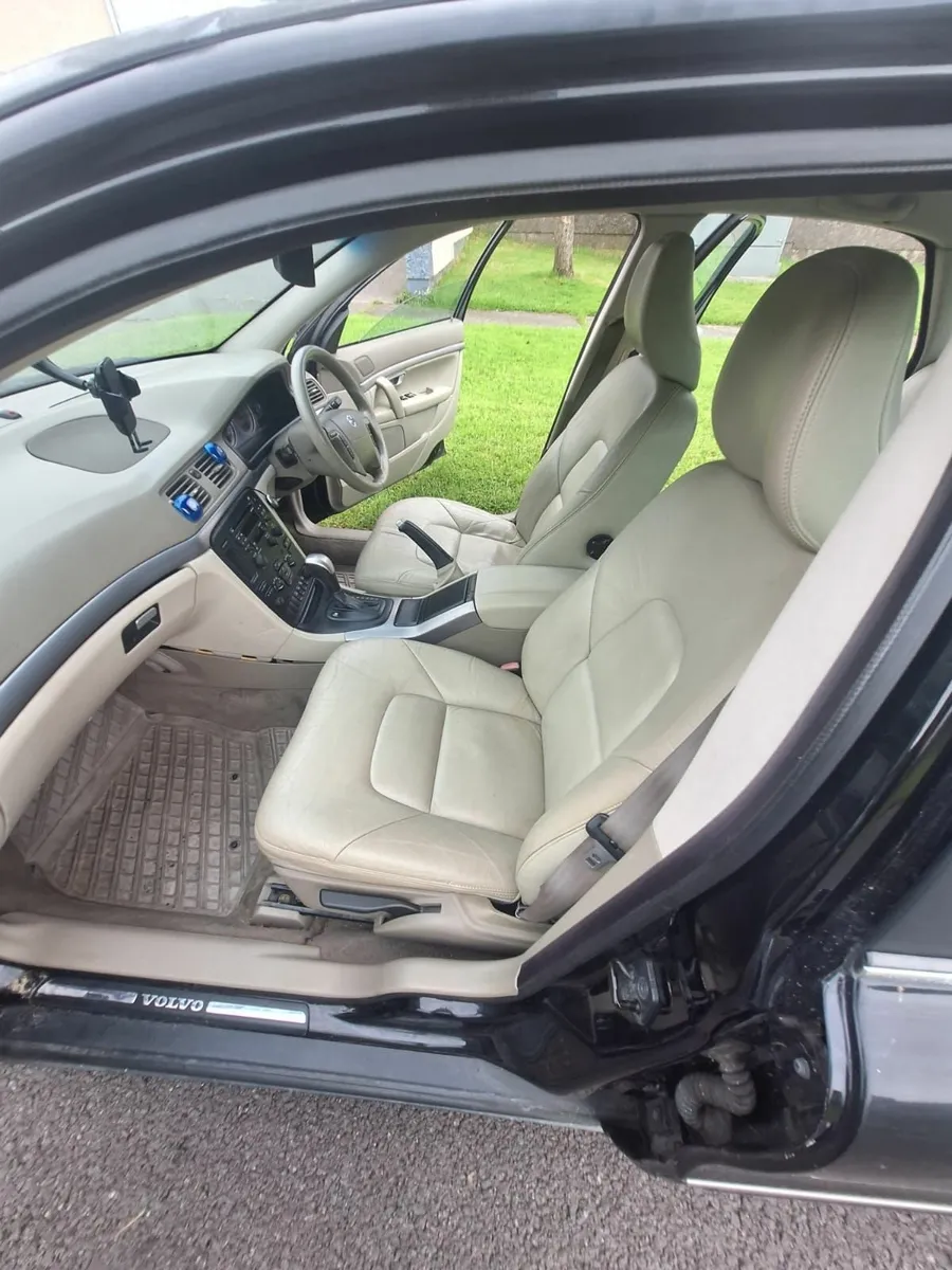 Volvo S80 2005 automatic for sale - Image 3