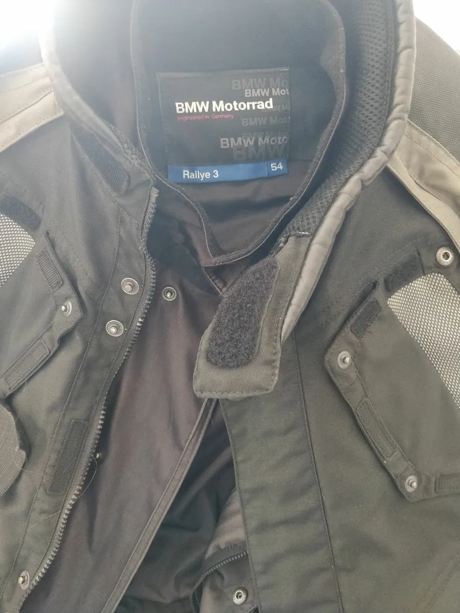 Motorcycle Jacket & Pants (BMW Motorrad Rallye 3) - Image 3