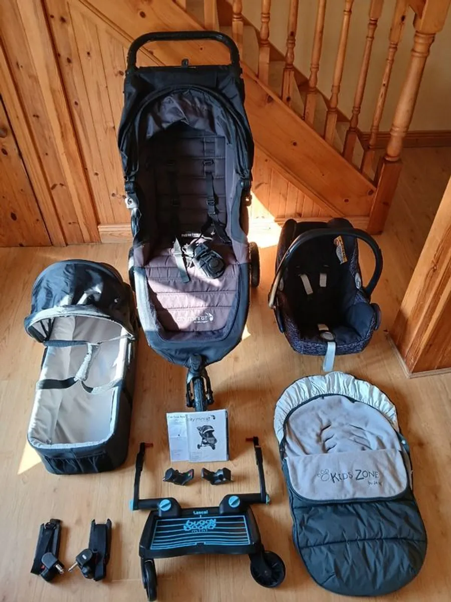 Baby Jogger City Mini GT pushchair INCLUDING Accessories - Image 1