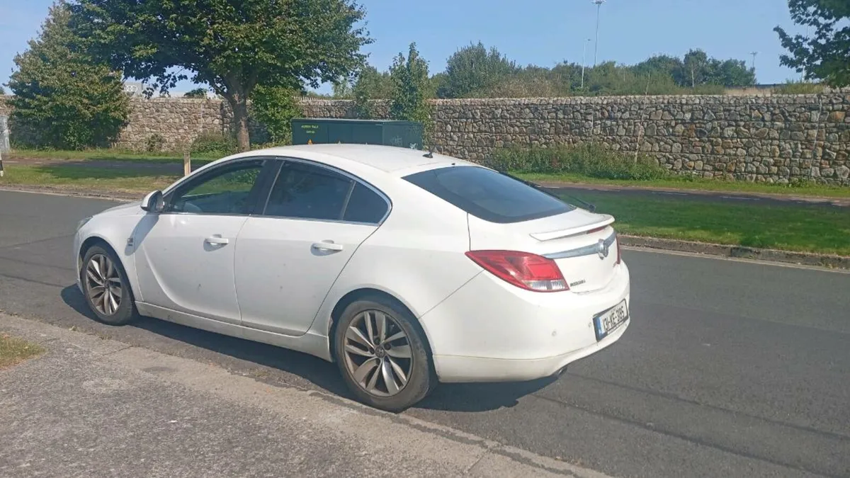 2013 opal insignia diesel sri - Image 4