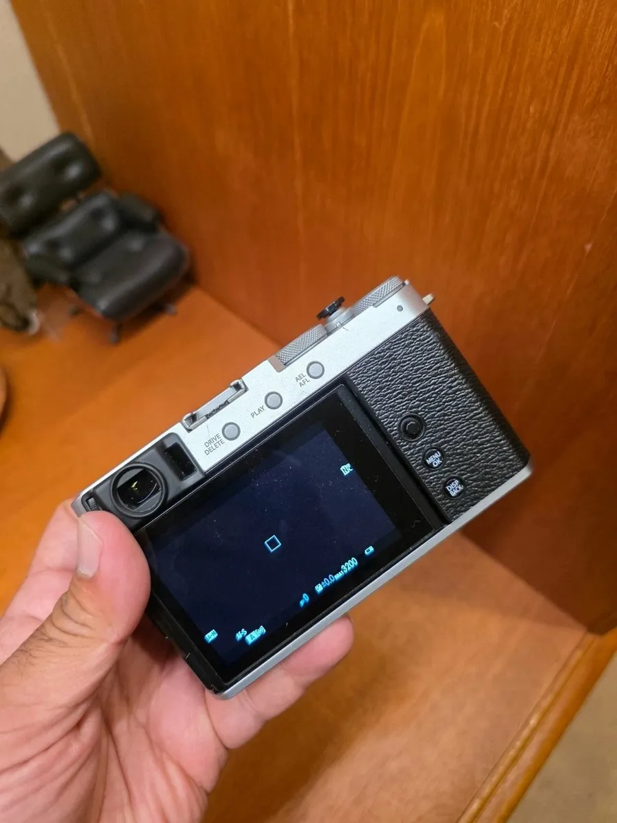 Fujifilm X-E4 Mirrorless Camera Body Silver - Image 2