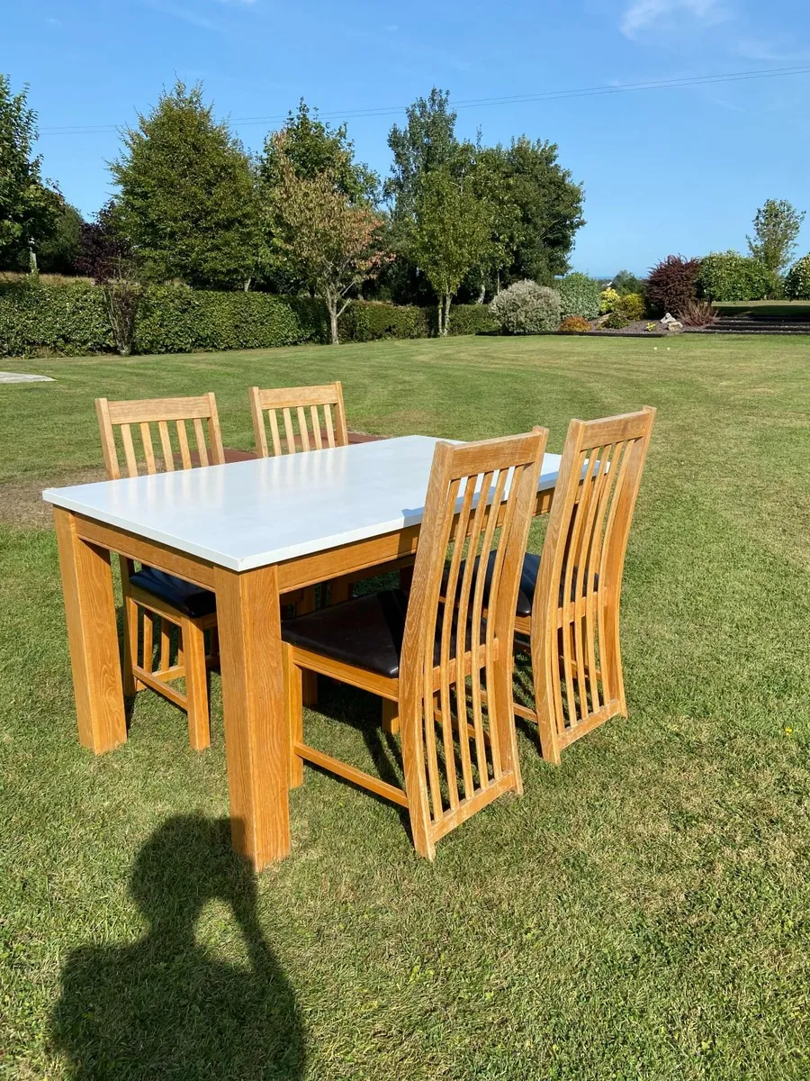 Table and Chairs - Image 2