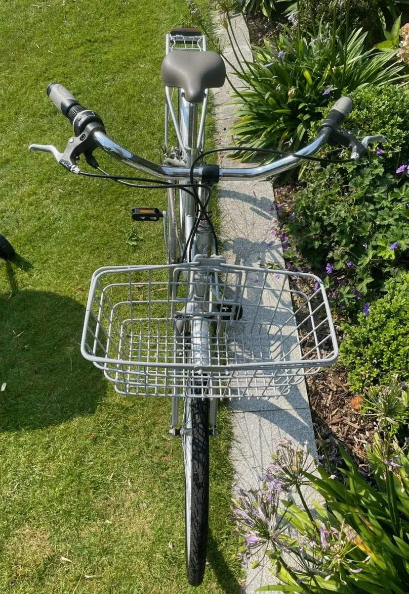 Ladies Bike - Image 4