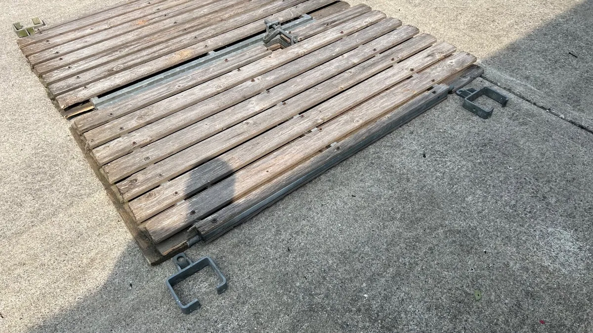 Galvanised Steel Double Gate - Image 4