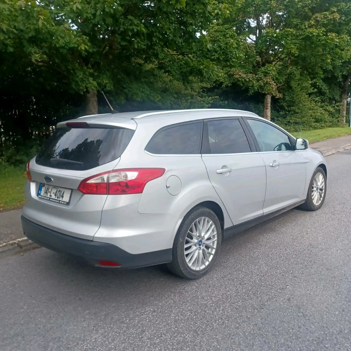 FORD FOCUS 1.6 TDCI ESTATE((TAX & TEST)) - Image 3