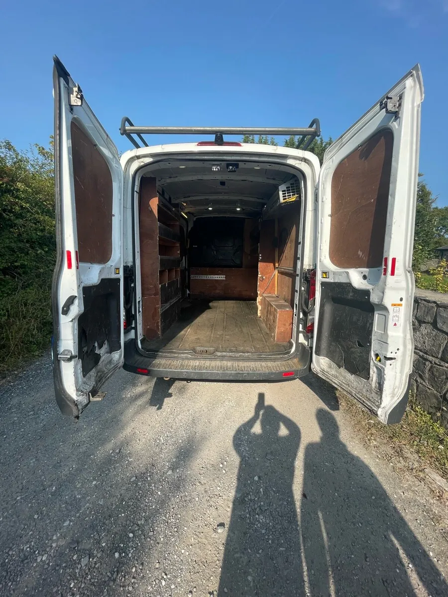 Ford Transit - Image 3