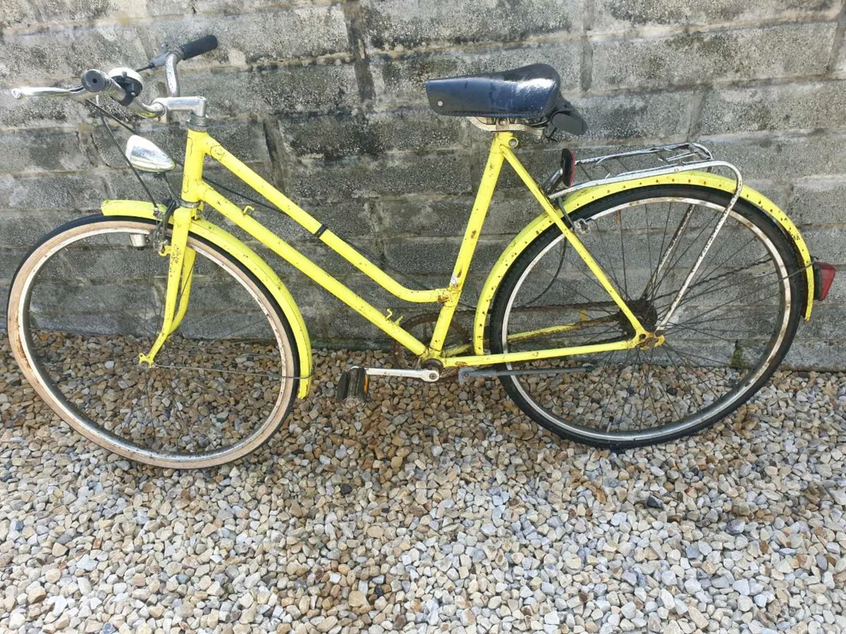 VINTAGE BIKE - Image 1