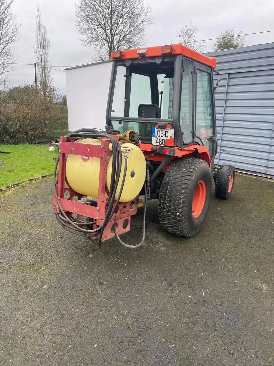 Kubota B2710 - Image 2