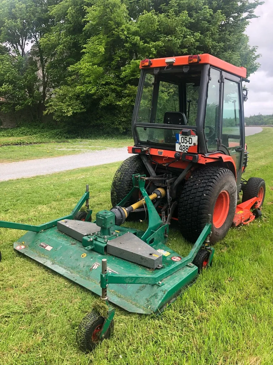 Kubota B2710 - Image 3