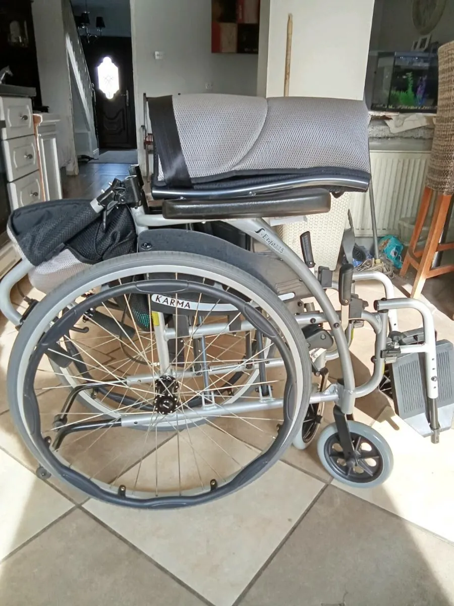 Wheelchair - Image 4