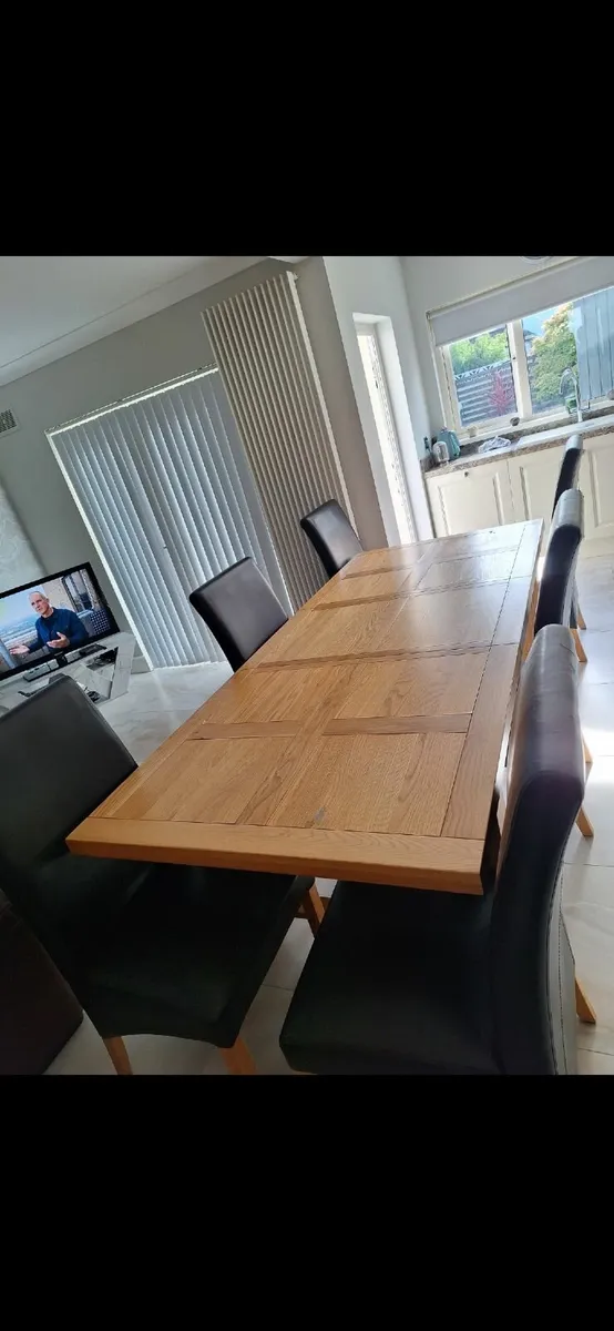 Long dining table & 6 leather chairs - Image 1