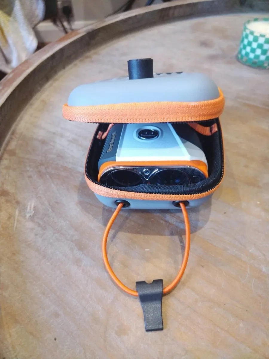 Bushnell Tour V6 Shift Golf Rangefinder - Image 4