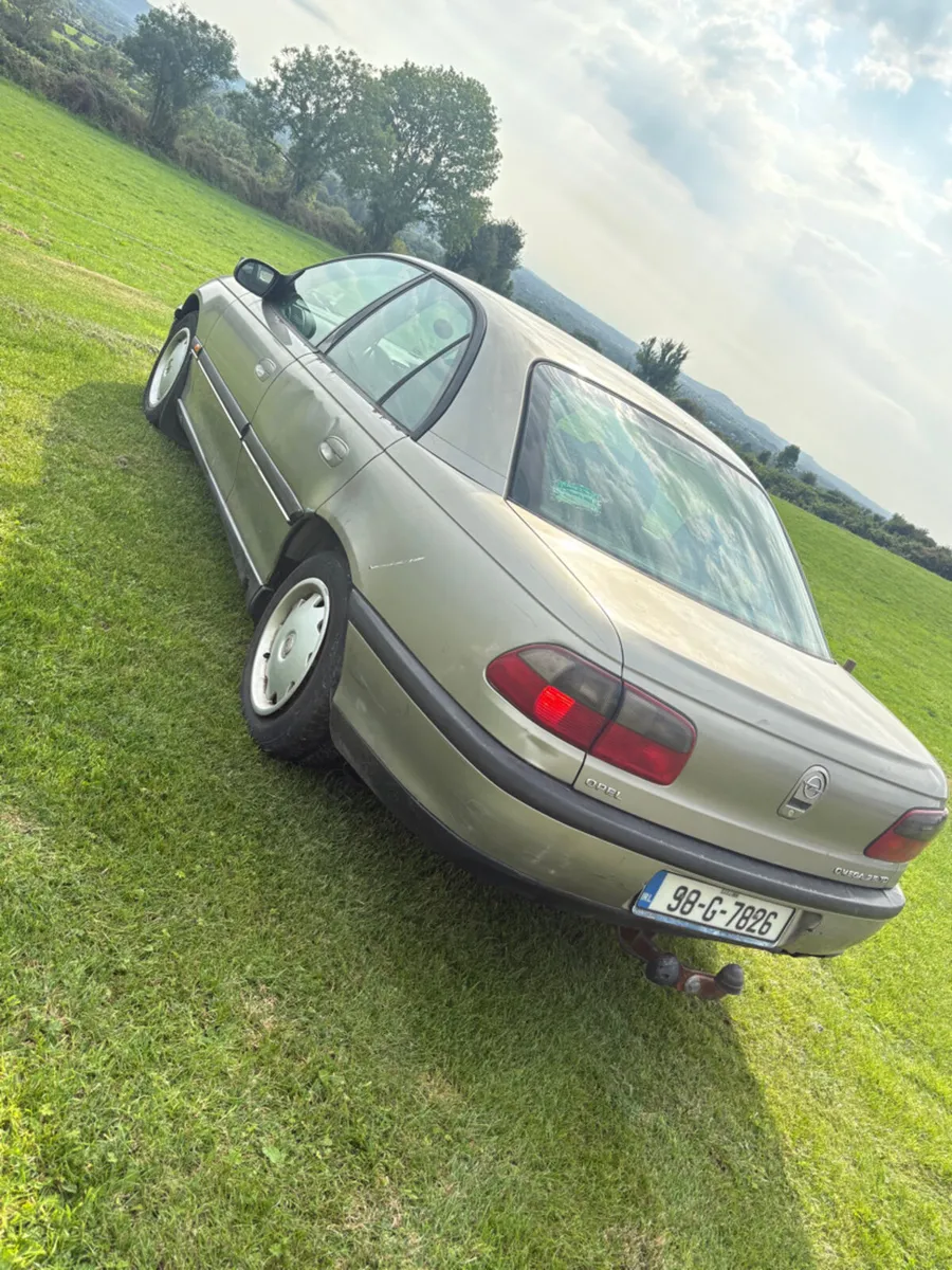 Opel Omega - Image 3