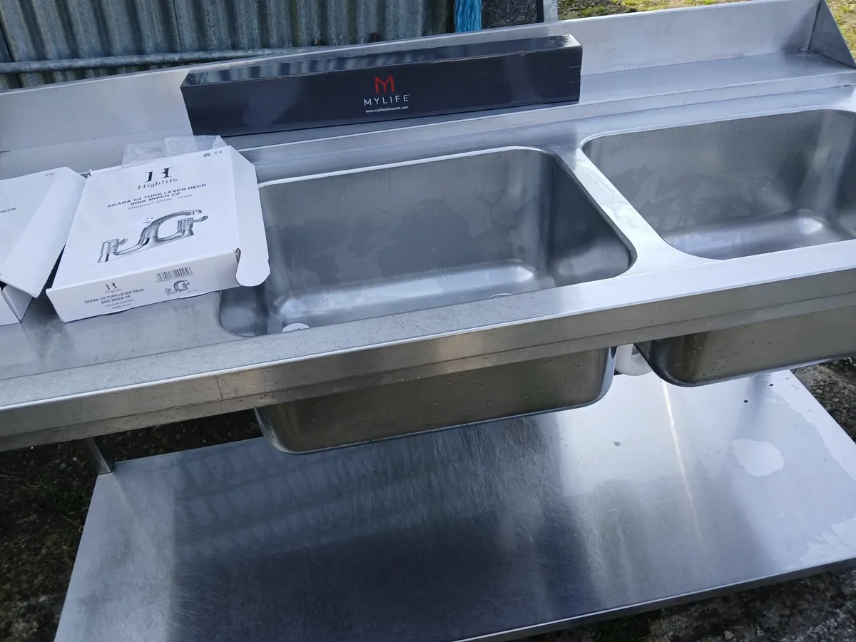 Staneless steel cabbinet double sink unit complete - Image 4