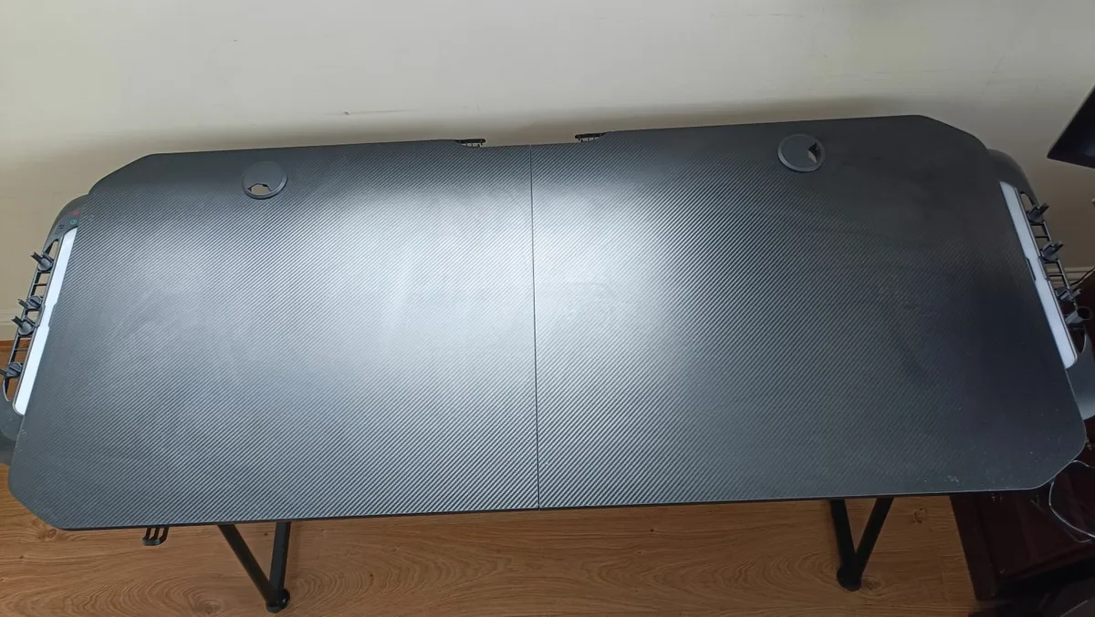LED Gaming desk - Image 2