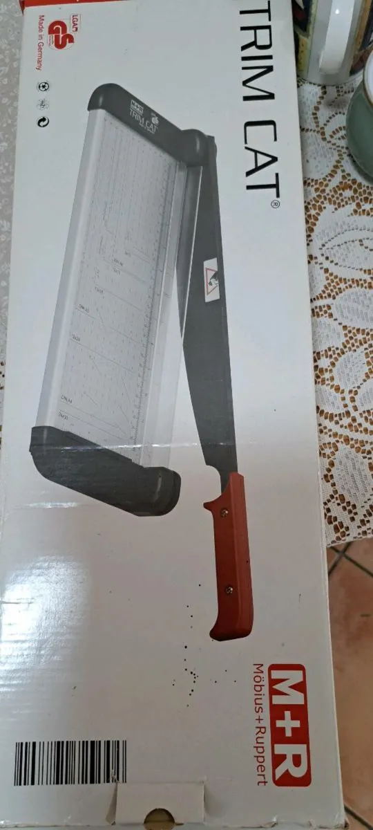 Trim Cat Guillotine - Image 1