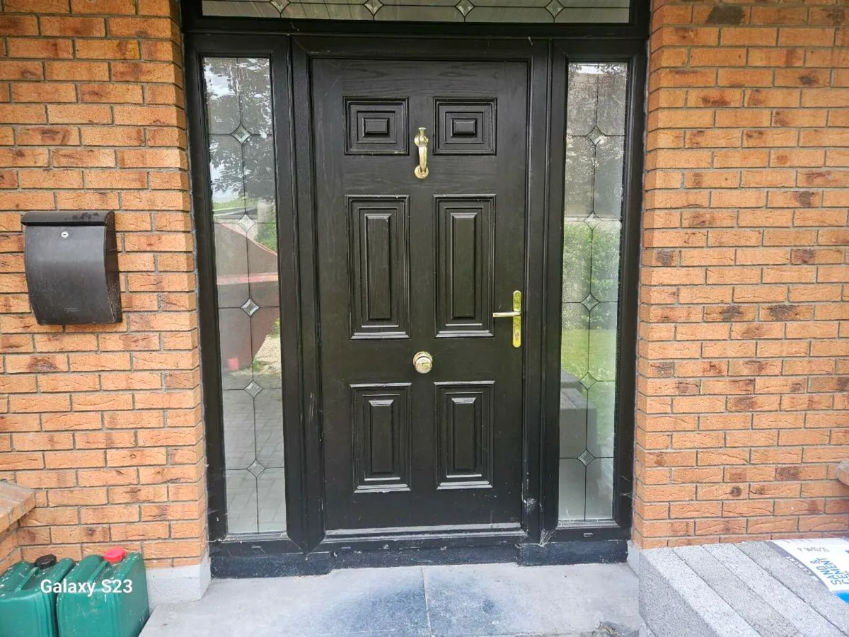 Composite Door and Frame - Image 2