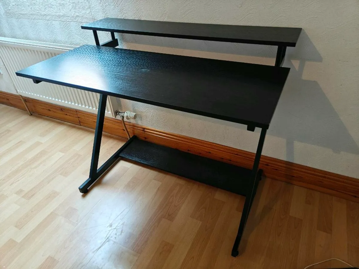 Table for home office - Image 1