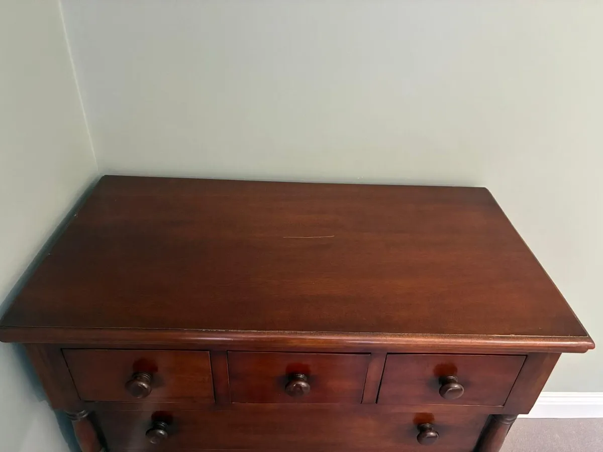 Chest of drawers and matching lockers - Image 4