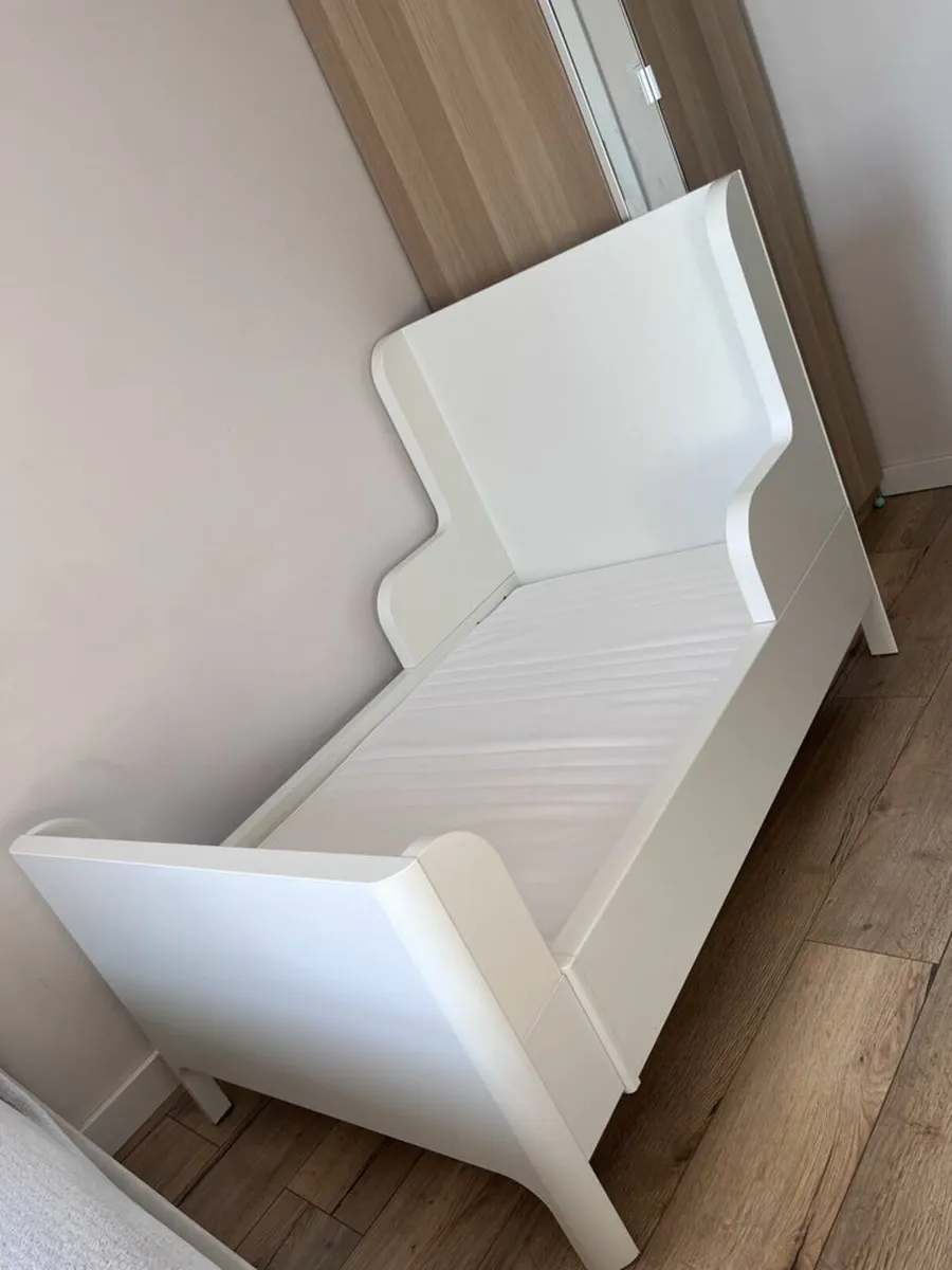 Ikea Busunge Extendable bed with Mattress - Image 1