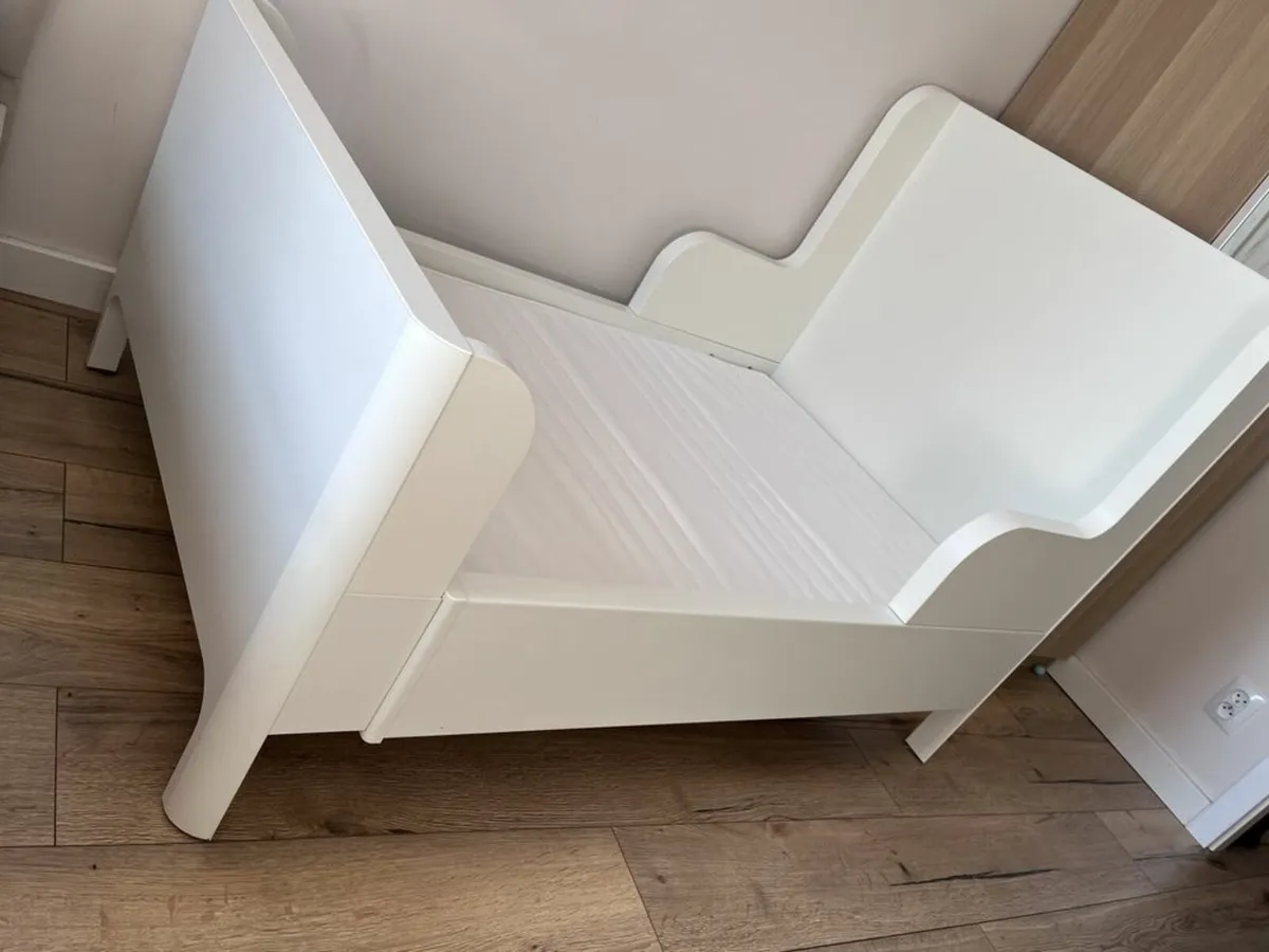 Ikea Busunge Extendable bed with Mattress - Image 3