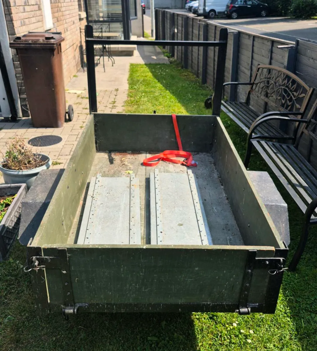 4 x 3 Trailer what drive on ramps in very good con - Image 2