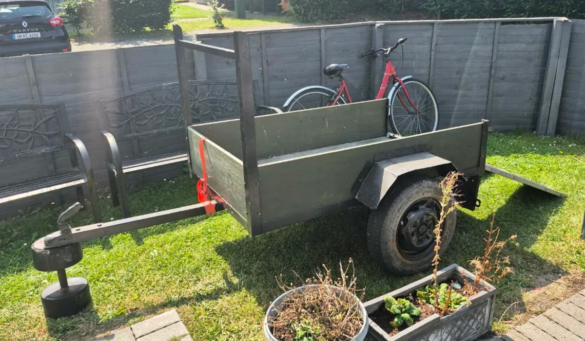 4 x 3 Trailer what drive on ramps in very good con - Image 3