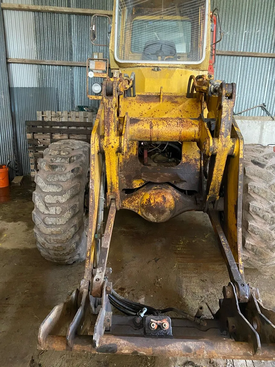 Farm loader Clarke 45b - Image 4