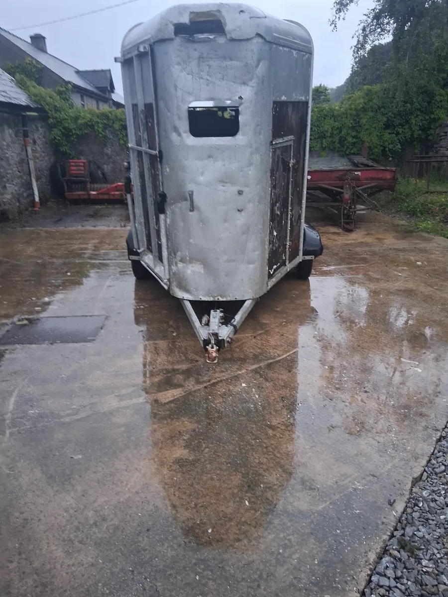 Horse trailer, tractor trailer - Image 2