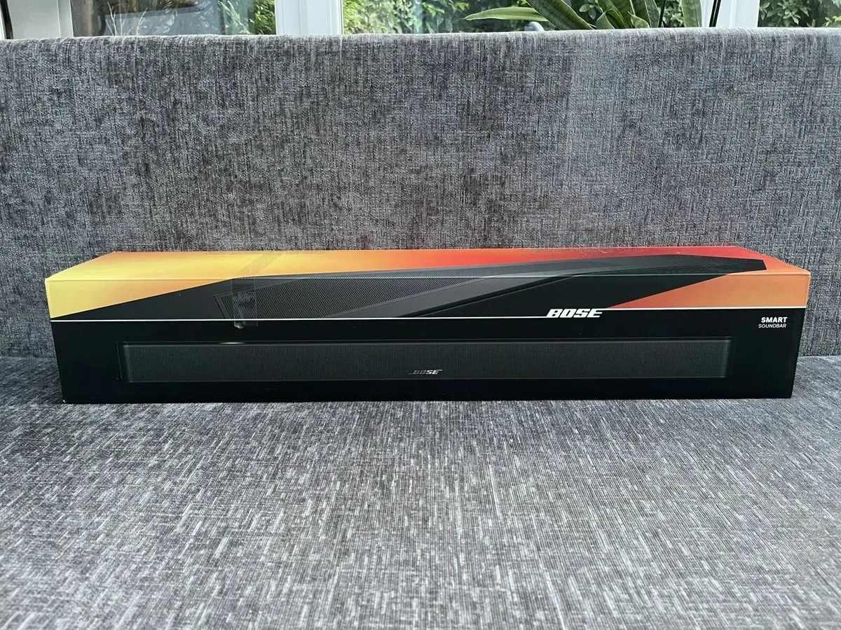 BOSE SMART SOUNDBAR - Image 1