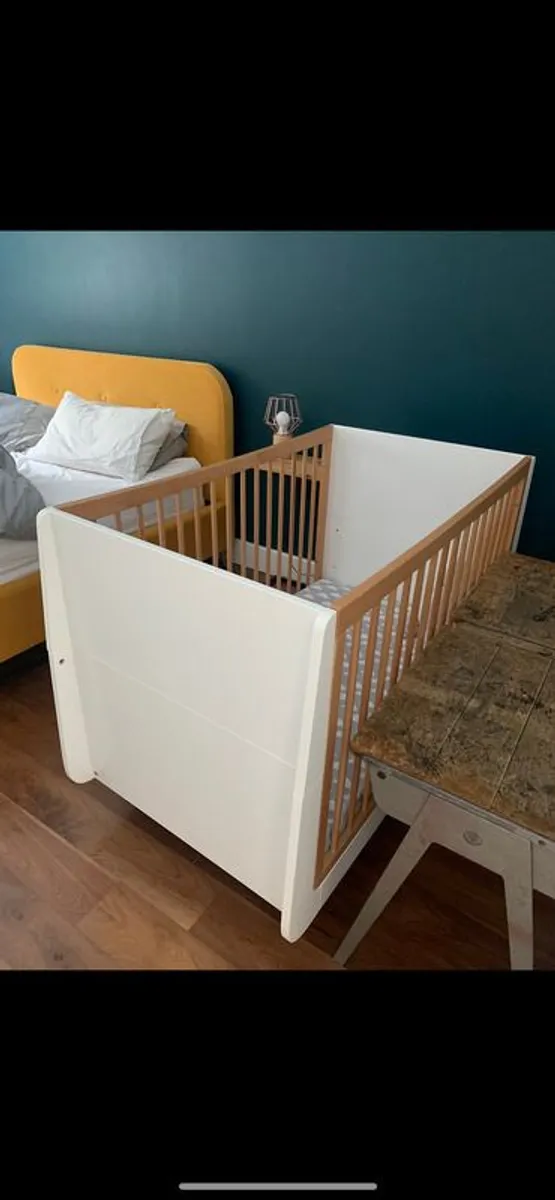 Snuz Scandi  Cot - Perfect Condition - Image 2