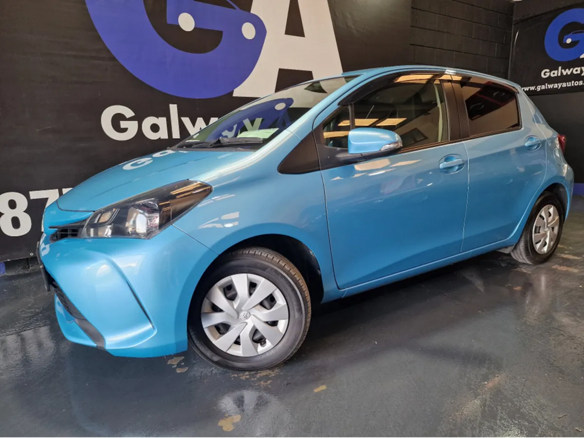 Toyota Yaris 40K KM ONLY-AUTOMATIC-REAR CAMERA AND - Image 3